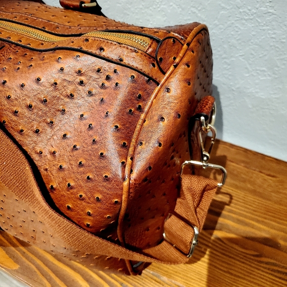 Faux Ostrich Leather Weekender Bag - Picture 4 of 4